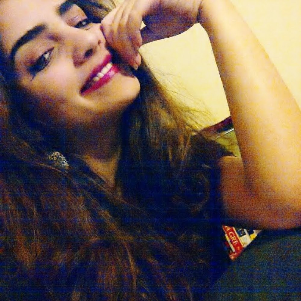 Meet your Posher, Karina